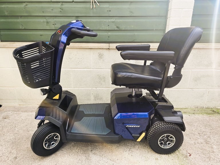 Mobility Scooter 4mph Pride Apex Finesse