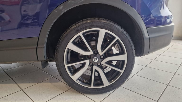 2016 Nissan Qashqai 1.2 DIG-T Tekna 2WD Euro 6 (s/s) 5dr HATCHBACK Petrol Manual