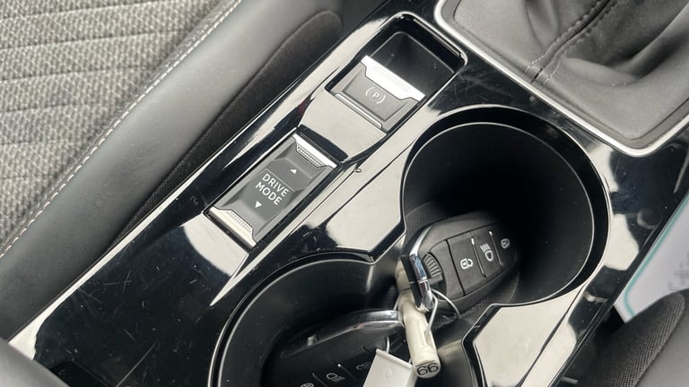 2023 Peugeot 2008 1.2 PureTech Allure SUV 5dr Petrol Manual Euro 6 (s/s) (130 ps) SUV Petrol Manual