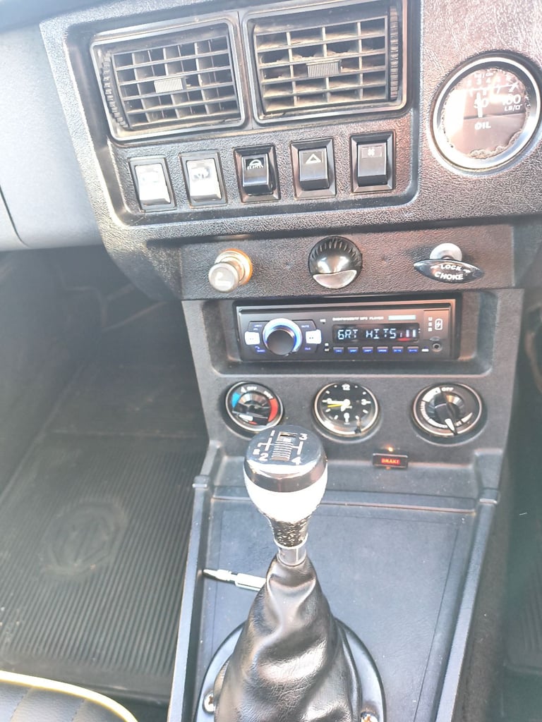 MGB GT Overdrive 1981