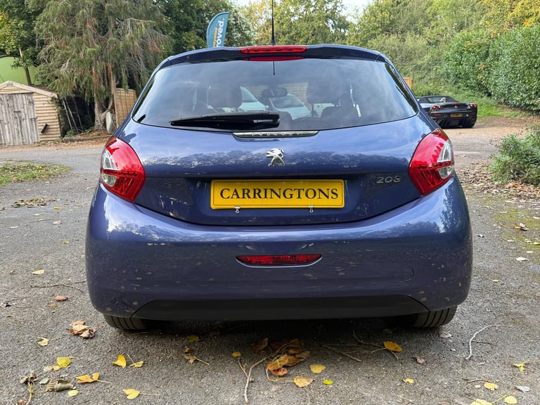 2012 Peugeot 208 1.4 VTi Allure Hatchback 5dr Petrol Manual Euro 5 (95 ps)