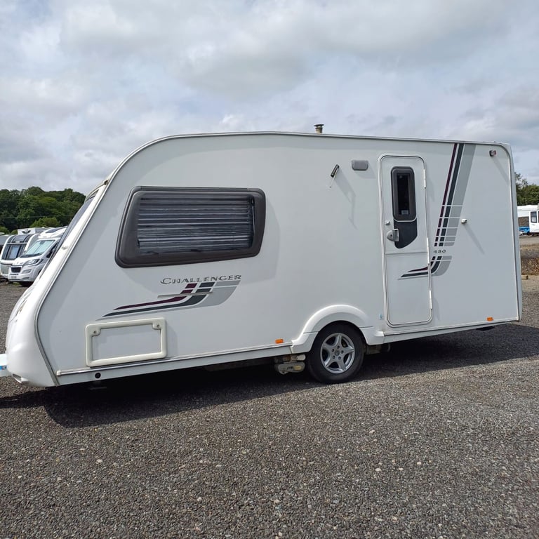2008 Swift challenger 480 2 berth caravan with motor mover.  