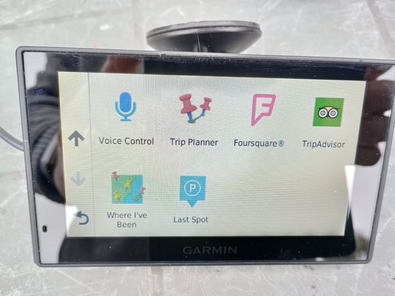 SatNav - Garmin DriveSmart 51 - Voice Control - SmartPhone Link - UK/Europe Maps