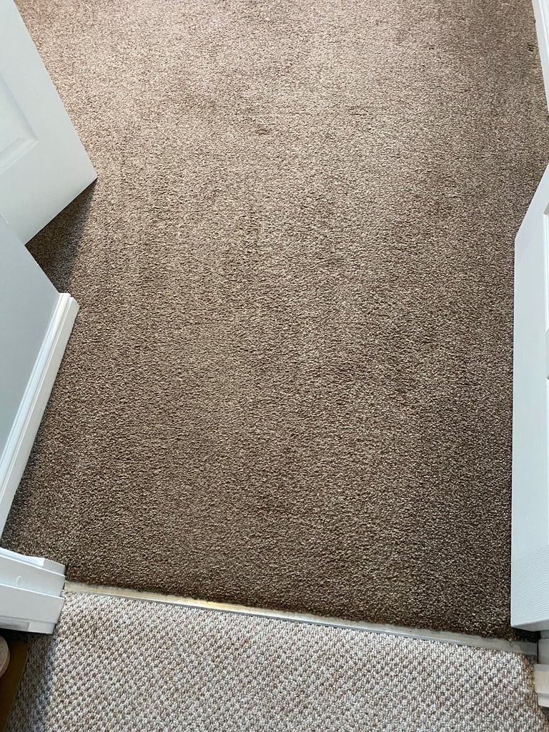 Bedroom carpet great condition - 10 square meter - bargain