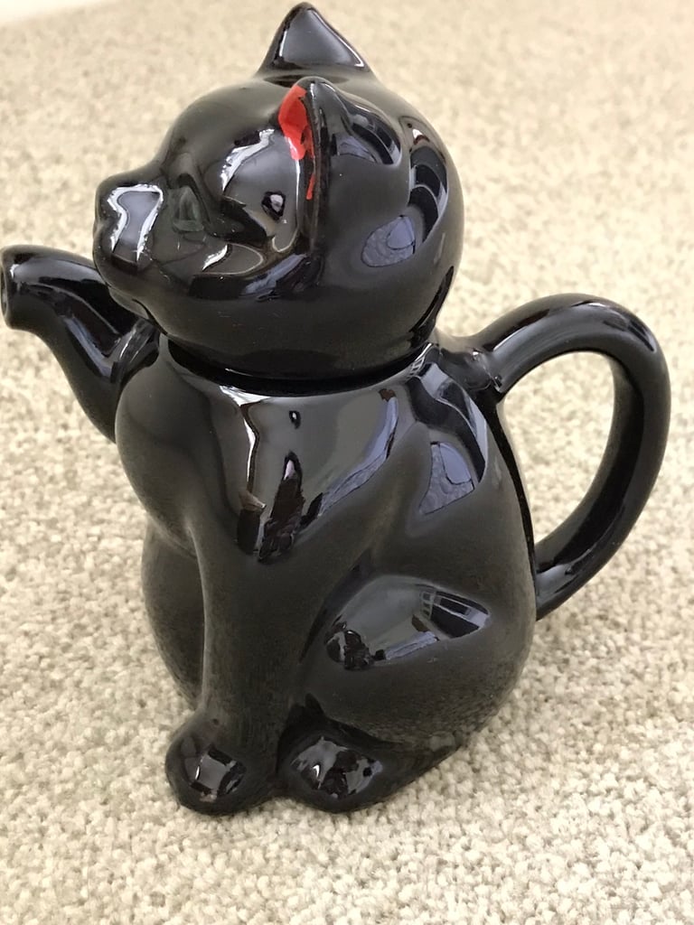 Vintage Black Cat Teapot
