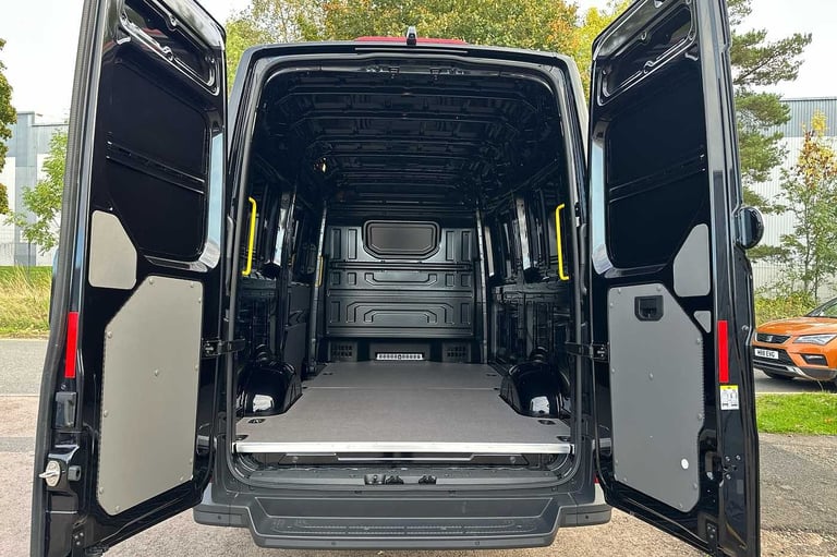 2025 Volkswagen Crafter 2.0 TDI 177PS Commerce Plus High Roof Van Auto High Roof Van Diesel Autom...