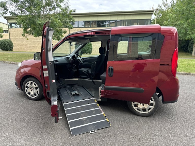  1.6 Multijet 95 Easy 5dr, Wheelchair Accessible Vehicle, WAV