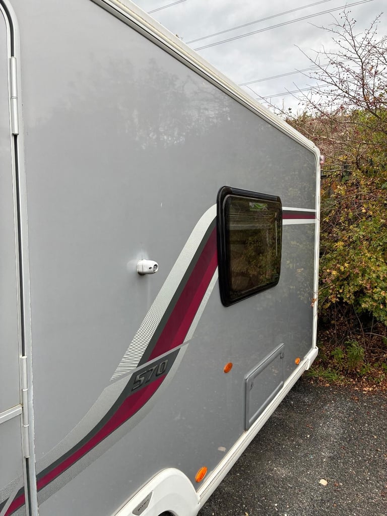 2012 Swift Conquer 570