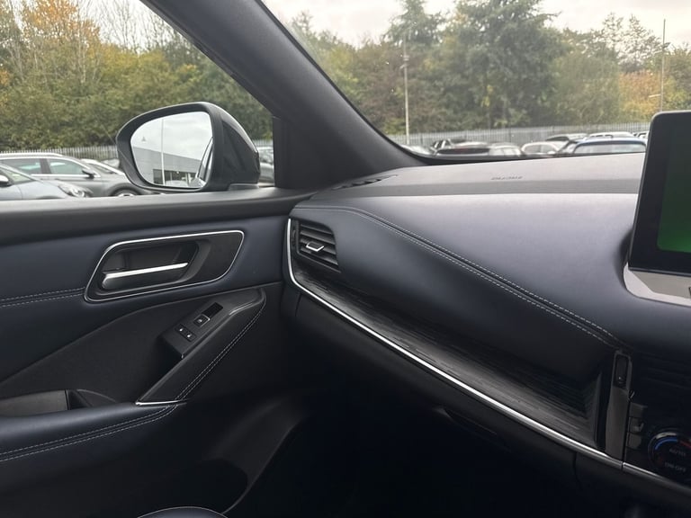 2022 Nissan Qashqai 1.3 DiG-T MH Tekna 5dr SUV PETROL Manual