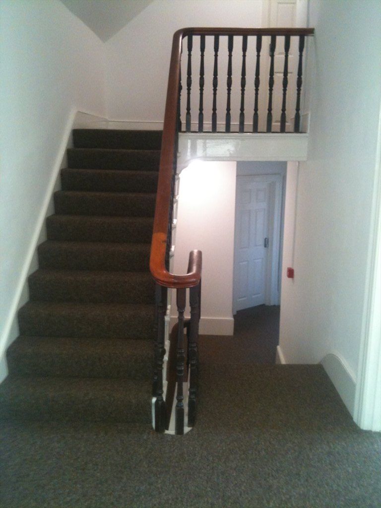 One bedroom left in quiet household