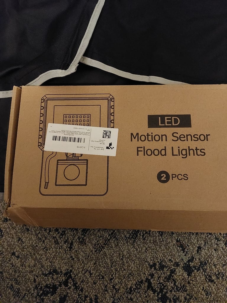 LED Flood lamp x2 sensor motion