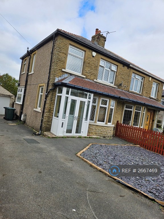 image for 3 bedroom house in Kenmore Road, Bradford, BD6 (3 bed) (#2667469)