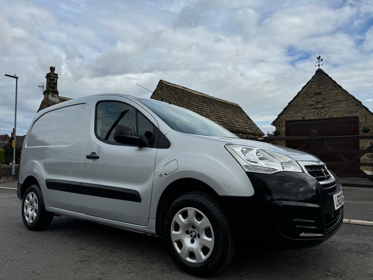 2020 Peugeot Partner 2020 PEUGEOT E-PARTNER 636 49Kw SE 67 L1 H1 PANEL VAN  PANEL VAN Electric Au...