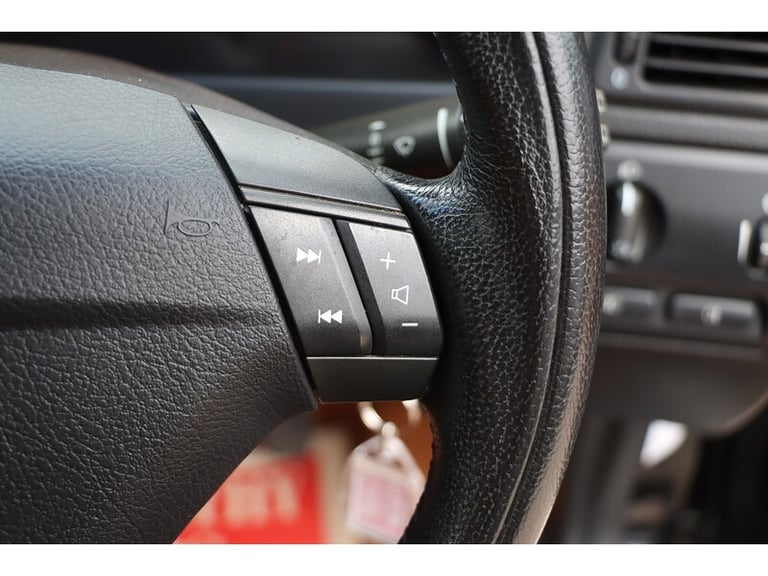 2025 Volvo V70 2.5T SE 5dr Geartronic [RTI NAV] Estate PETROL Automatic