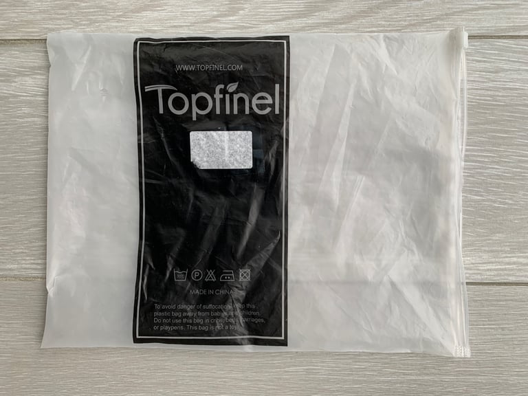 2 x Topfinel rectangular cushions covers