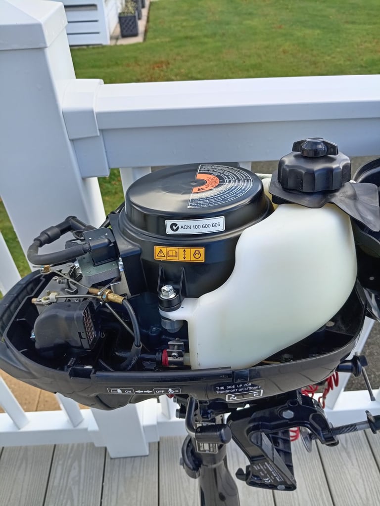 Suzuki DF 2.5 four stroke long shaft 