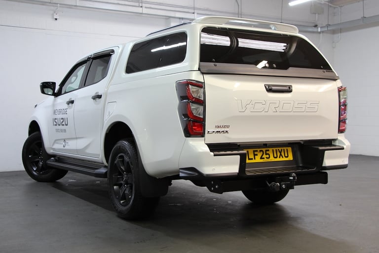 2025 Isuzu D-Max TD V-Cross Double Cab 4x4 [205] (BIG SPEC, FREE MAINLAND UK DELIVERY !!) Pick Up...