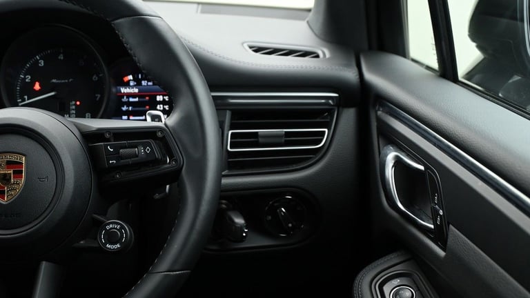 2024 Porsche Macan 2.0T T SUV 5dr Petrol PDK 4WD Euro 6 (s/s) (265 ps) SUV Petrol Automatic