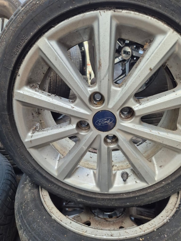 image for FORD KA SET OF 4 ALLOYS SIZE 195/50/R16 FOR SALE