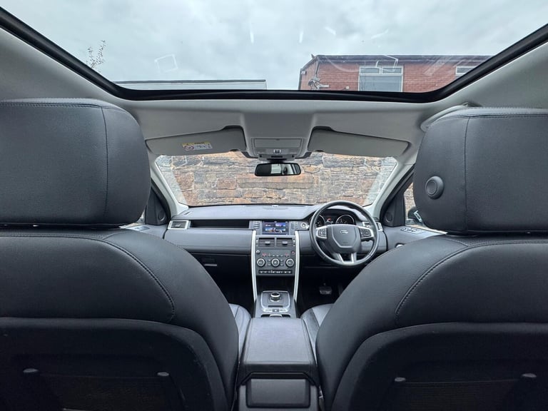 2018 Land Rover Discovery Sport 2.0 TD4 HSE Black Auto 4WD Euro 6 (s/s) 5dr ESTATE Diesel Automatic