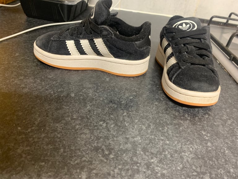 Kids adidas trainers 