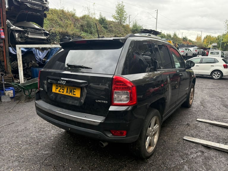 JEEP COMPASS 2011 2.2 DIESEL BREAKING FOR PARTS 