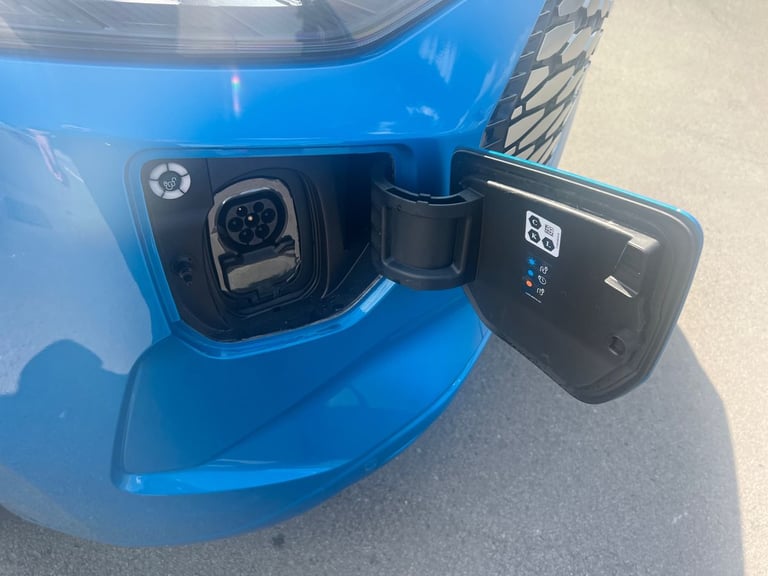 2025 Ford Tourneo Custom E-Tourneo Custom Titanium X Bus M1 340 L1 65kWh 160kw 218 RWD 1 Speed Au...