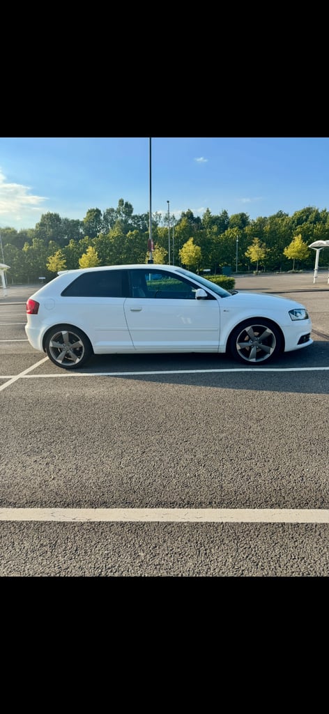 Audi A3 1.9 TDI Special Edition S Line – 2011 – White