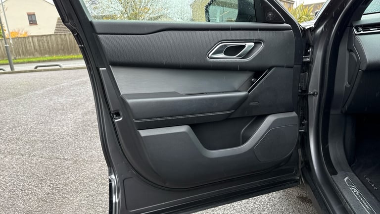 2019 Land Rover Range Rover Velar 2.0 D180 R-Dynamic S 5dr Auto Diesel Estate Estate Diesel Autom...