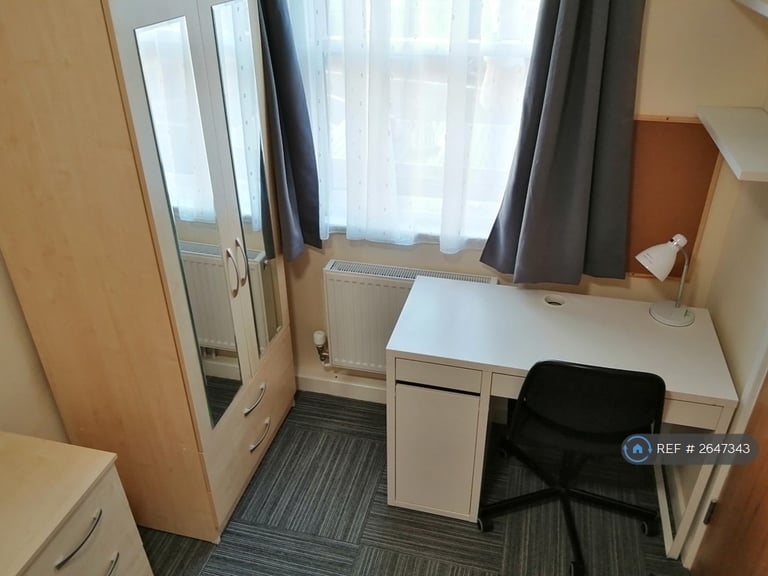 1 bedroom in Moss Street, Leamington Spa, CV31 (#2647343)