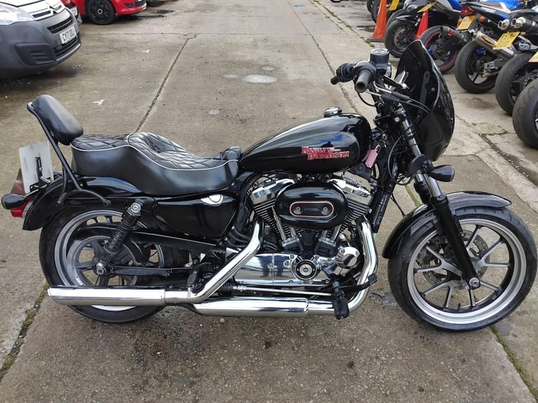 2016 16 HARLEY DAVIDSON XL 1200 T SUPERLOW SPORTSTER 15 XL1200 XL1200T BLACK