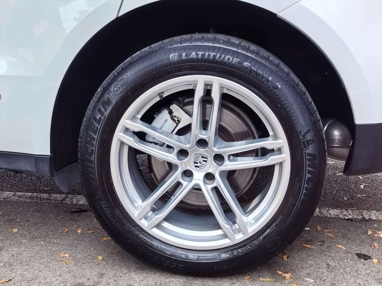 2015 Porsche Macan 3.0 Macan S D Semi-Auto 4WD 5dr SUV Diesel Automatic