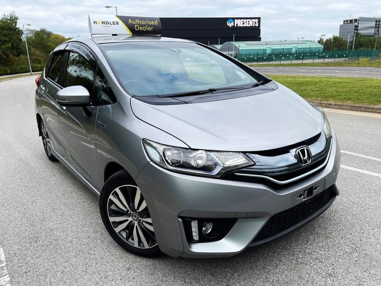 image for 2013 Honda Fit  1.5 HYBRID/PETROL L PACKAGE ULEZ AUTO REVCAM ALLOY Hatchback Petrol/Electric Hybr...