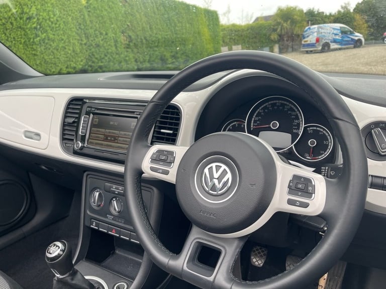 2013 Volkswagen Beetle 1.6 TDI BlueMotion Tech Design 2dr CONVERTIBLE DIESEL Manual