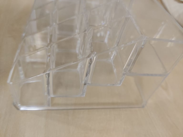 Cosmetic Organiser