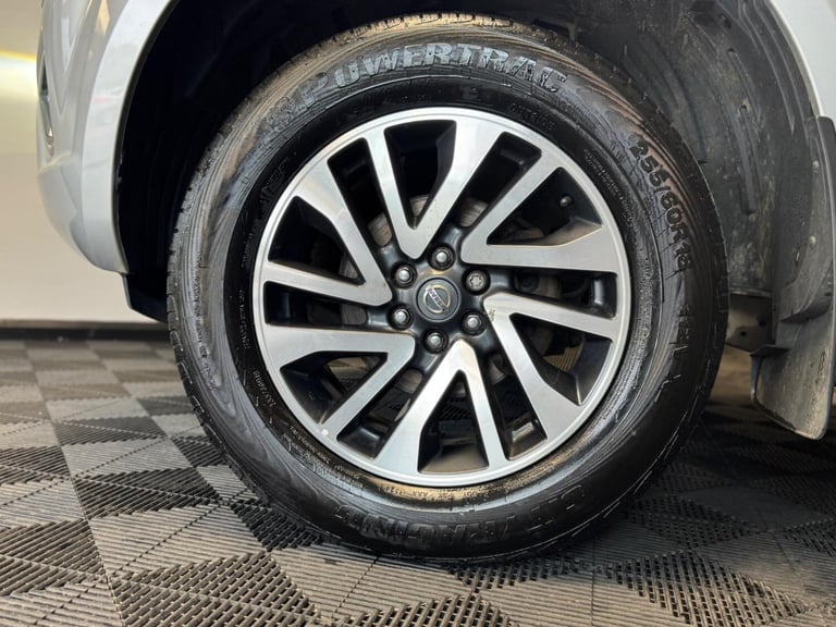 2018 Nissan Navara 2.3 dCi Tekna 4WD Euro 6 (s/s) 4dr PICK UP Diesel Manual