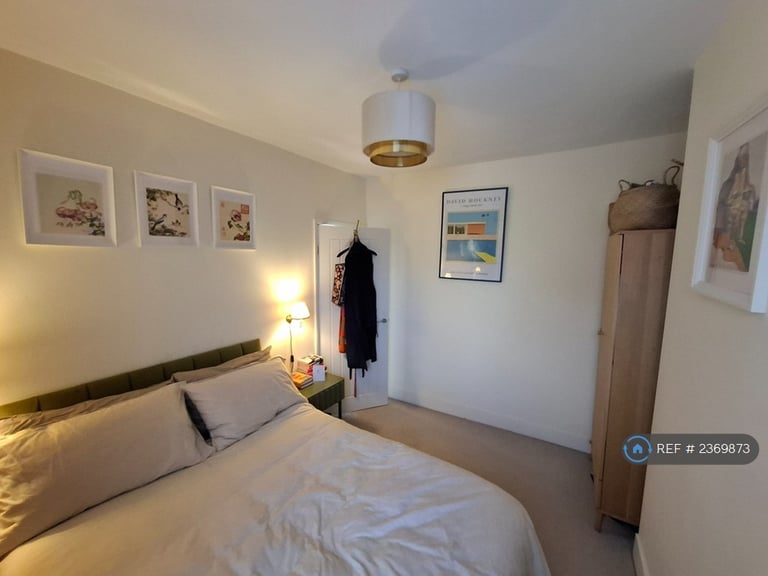 1 bedroom flat in Norman Road, London, E11 (1 bed) (#2369873)