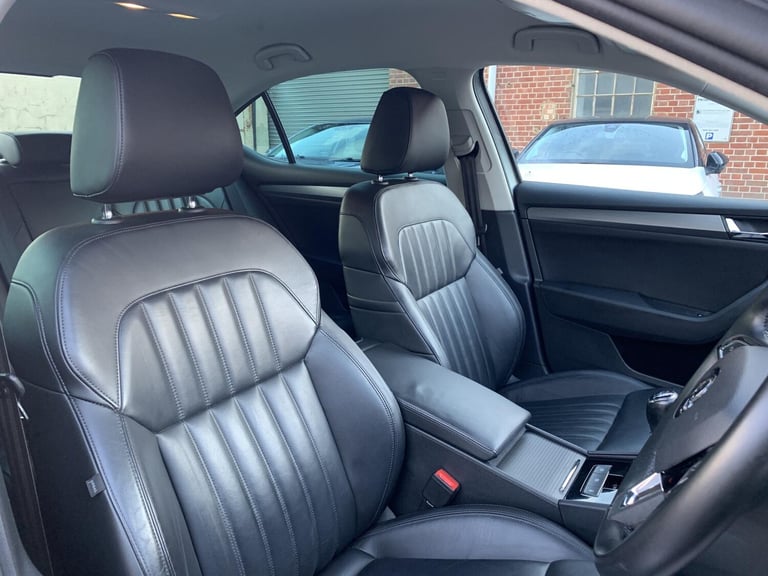 2018 Skoda Superb 2.0 TDI SE L Executive Hatchback 5dr Diesel Manual Euro 6 (s/s) (150 ps) Hatchb...