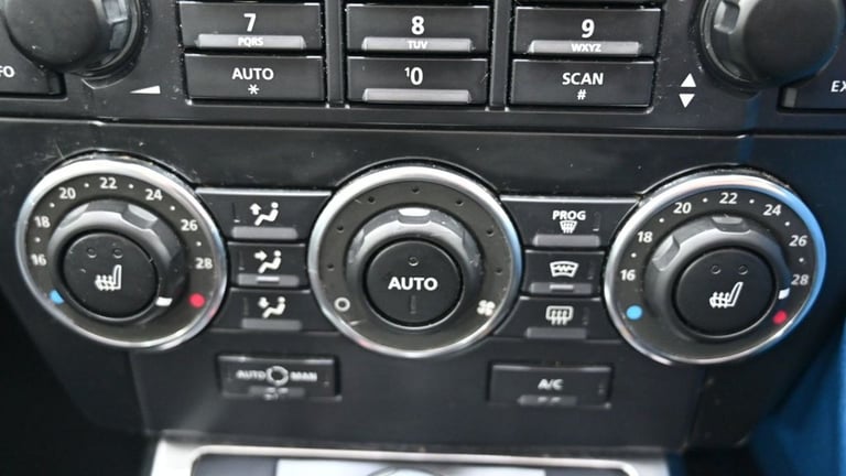 2012 12 LAND ROVER FREELANDER 2 2.2 SD4 HSE SUV 5DR DIESEL COMMANDSHIFT 4WD EURO