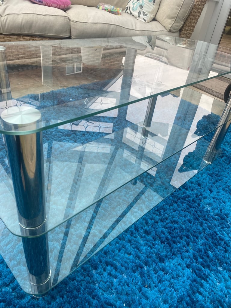 Glass/ Chrome tv stand. 