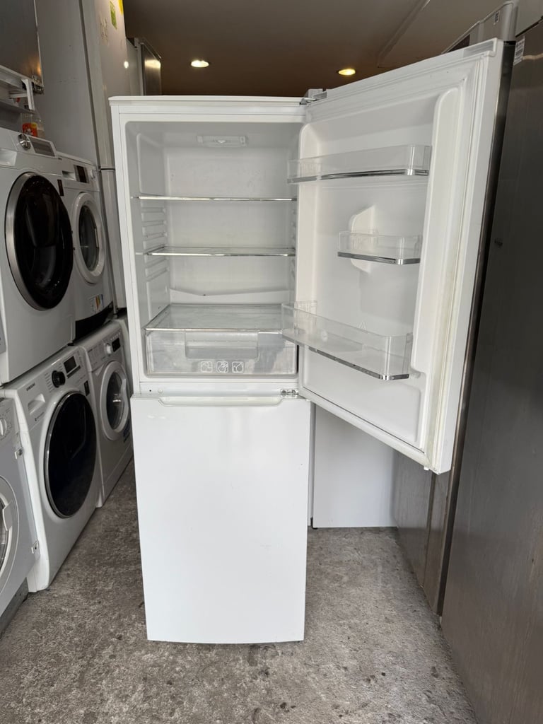 Hoover Fridge Freezer With Free Delivery N Warranty 