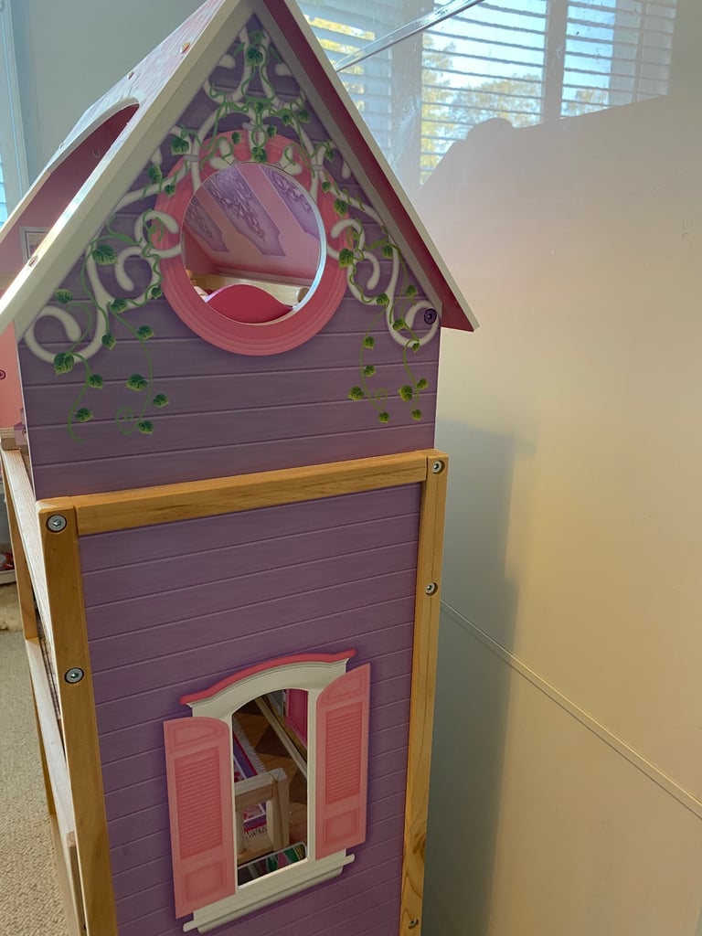 Kidcraft Dolls House 
