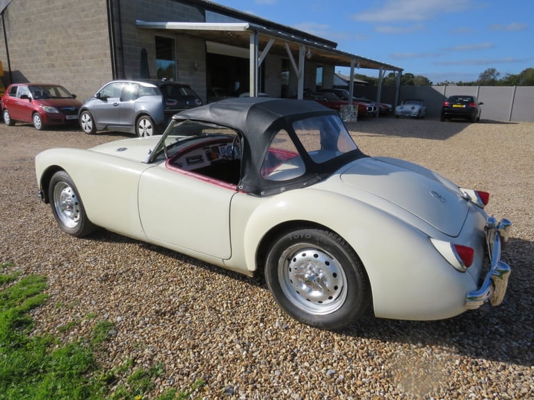 1959 MG MGA ROADSTER Convertible Petrol Manual