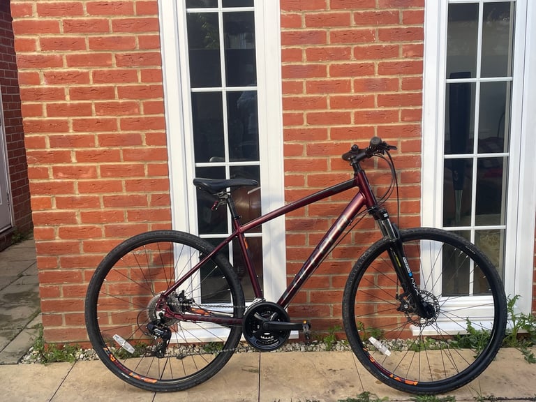 Carerra crossfire 2 - Medium 19 inch - dark red - collection only