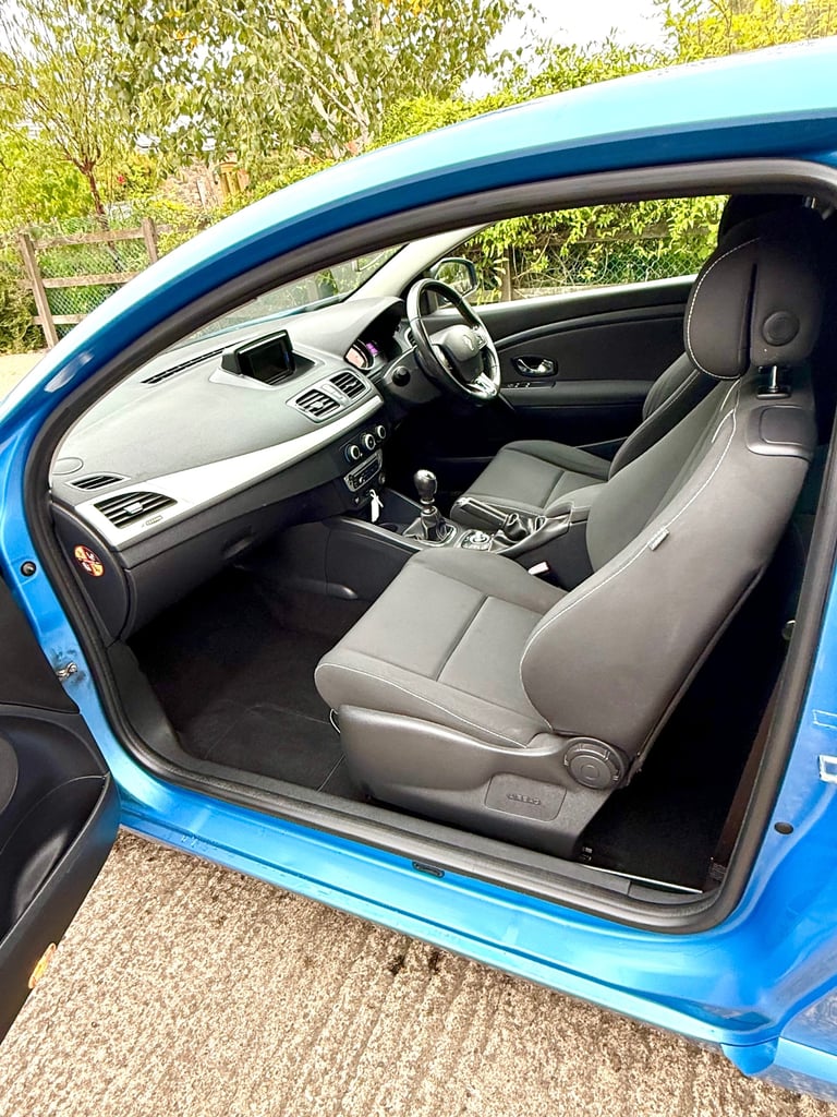 2013 Renault Megane 1.5 dCi 110 Dynamique TomTom 3dr [Start Stop] COUPE Diesel Manual