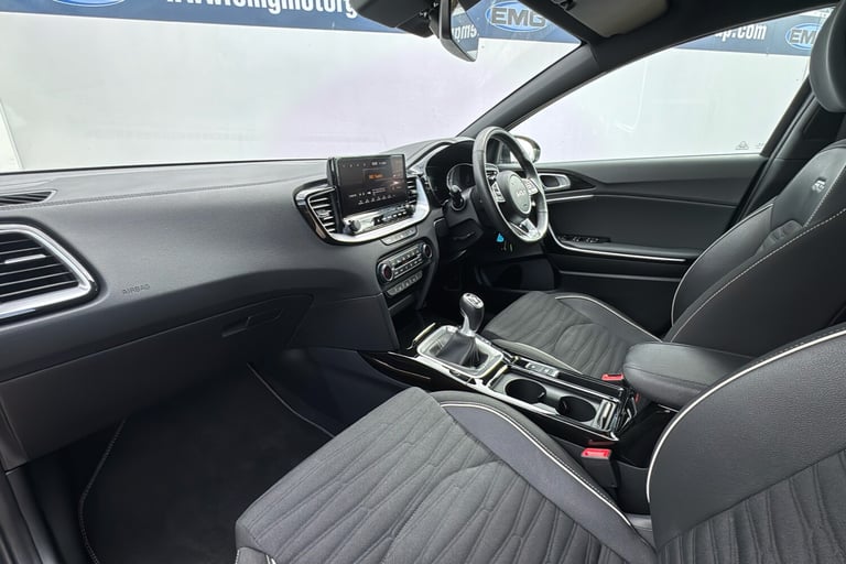  Kia Ceed 1.5 T Gdi Gt Line Hatchback 5dr Petrol Manual Euro 6 s/s 138 Bhp