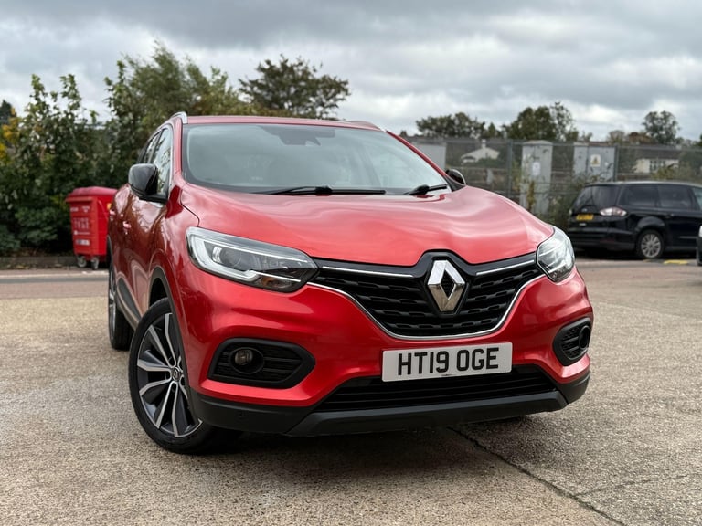 image for 2019 Renault Kadjar 1.3 TCe Iconic Euro 6 (s/s) 5dr HATCHBACK Petrol Manual
