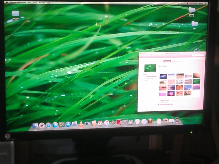 HP L2445w 24-inch widescreen LCD Monitor + free HP 3180 PRINTER - SCANER- COPIER with ink