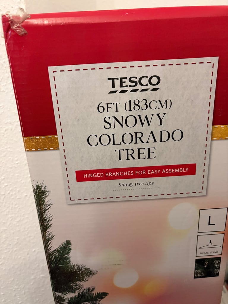 image for 6FT snow tipped Christmas tree