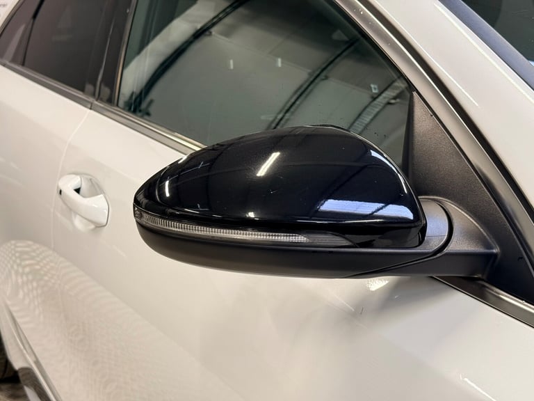 2022 Kia Pro Ceed Kia ProCeed GT-Line Estate ISG  Fusion White  49 900 Miles 